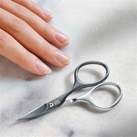 Burberry nail scissors